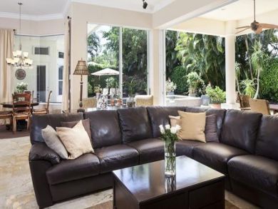 Naples Luxury Five Bedroom Vacation Home with Private Pool