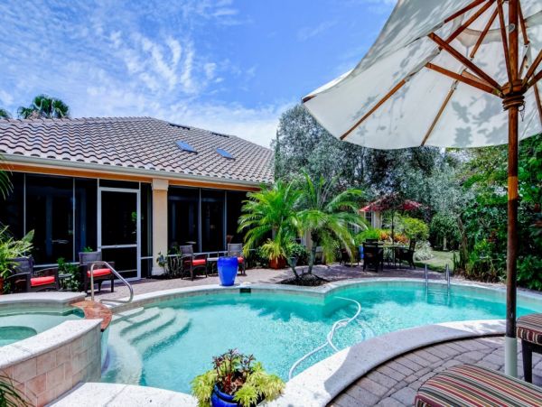 Short Walk to Beach Naples Vacation Home Sleeps 6 Guests
