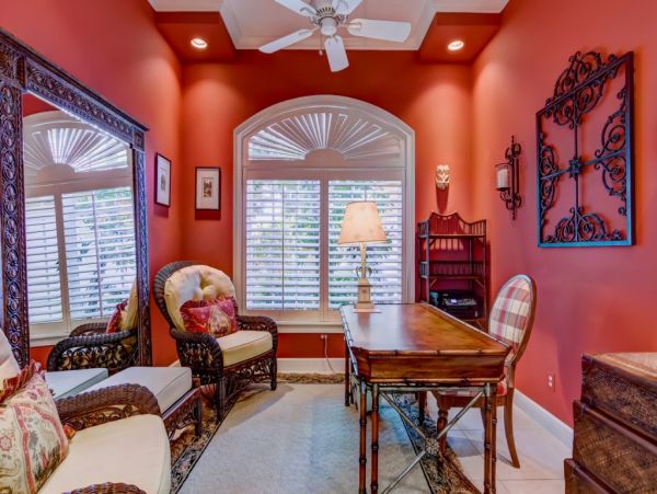 Short Walk to Beach Naples Vacation Home Sleeps 6 Guests