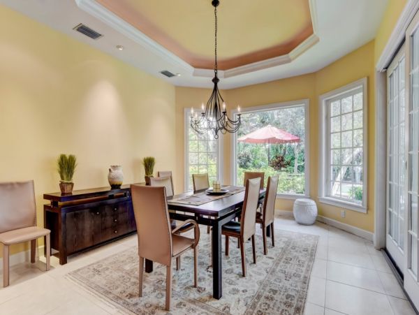 Short Walk to Beach Naples Vacation Home Sleeps 6 Guests
