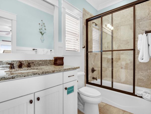 Miramar Beach Vacation Rental - Five Bedroom Home Private Pool & Master Suites