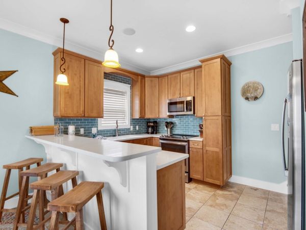 Miramar Beach Vacation Rental - Five Bedroom Home Private Pool & Master Suites