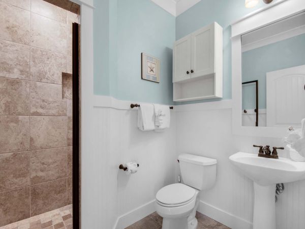 Miramar Beach Vacation Rental - Five Bedroom Home Private Pool & Master Suites