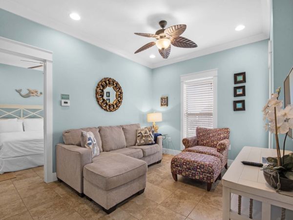 Miramar Beach Vacation Rental - Five Bedroom Home Private Pool & Master Suites