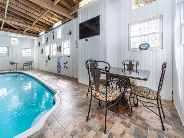 Short Walk to Beach Miramar Vacation Home Private Pool