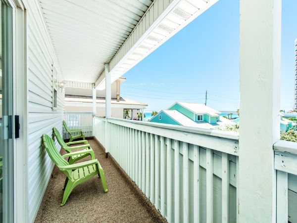 Short Walk to Beach Miramar Vacation Home Private Pool