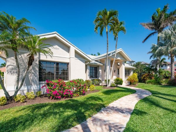Marco Island 3 Bedroom Plus Den Bedroom Canal Front Vacation Rental