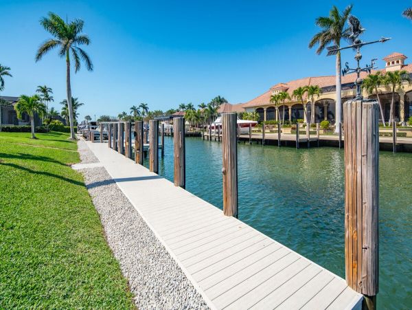 Marco Island 3 Bedroom Plus Den Bedroom Canal Front Vacation Rental