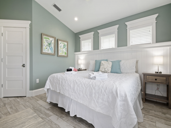 Large & Luxurious Anna Maria Island 7 Bedroom Rental