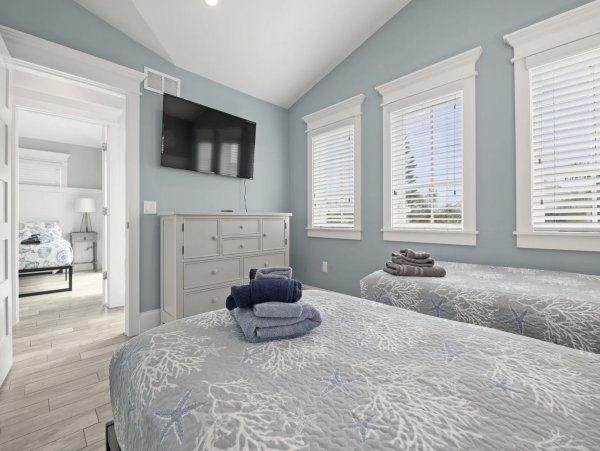 Large & Luxurious Anna Maria Island 7 Bedroom Rental