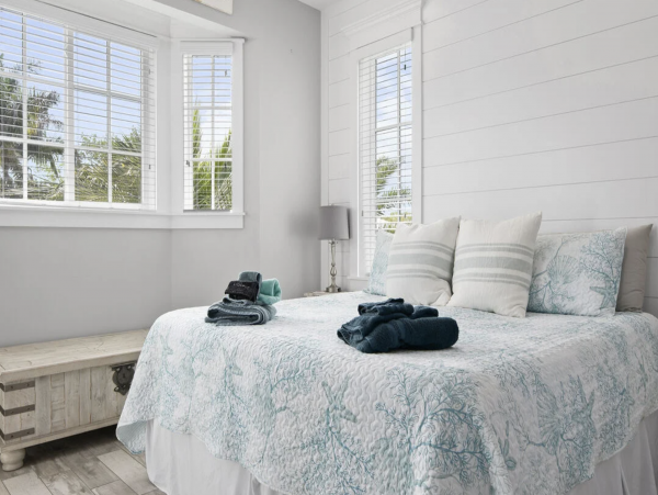 Large & Luxurious Anna Maria Island 7 Bedroom Rental