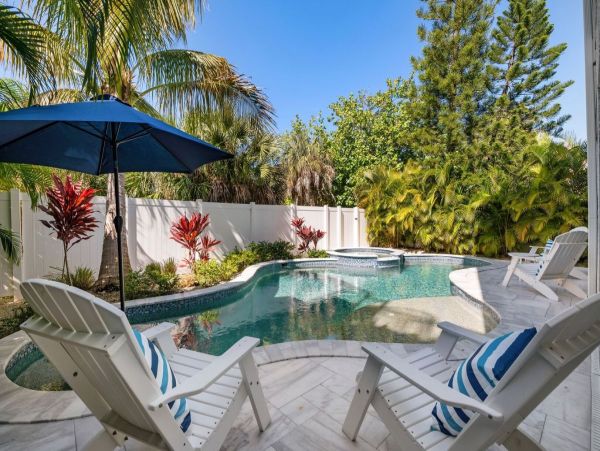 Large & Luxurious Anna Maria Island 7 Bedroom Rental