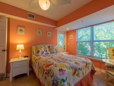 Five Bedroom Captiva Vacation Home Sleeps 12 Private Pool