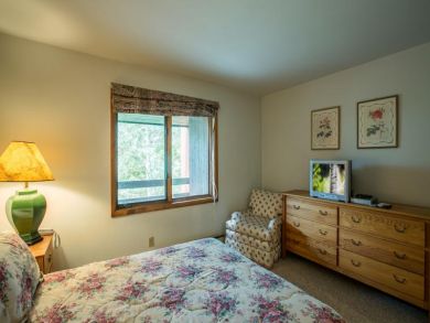 Avon Vacation Rental Condo with Three Bedrooms Avon Vacation Rental Condo with Three Bedrooms