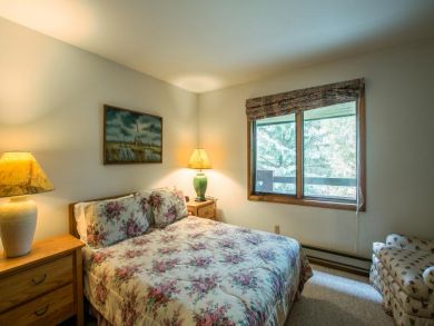 Avon Vacation Rental Condo with Three Bedrooms Avon Vacation Rental Condo with Three Bedrooms