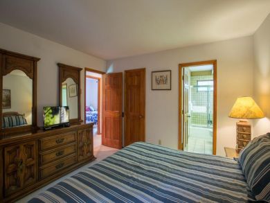 Avon Vacation Rental Condo with Three Bedrooms Avon Vacation Rental Condo with Three Bedrooms