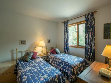 Avon Vacation Rental Condo with Three Bedrooms Avon Vacation Rental Condo with Three Bedrooms