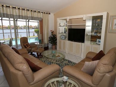 Cape Coral Vacation Rental Available Today