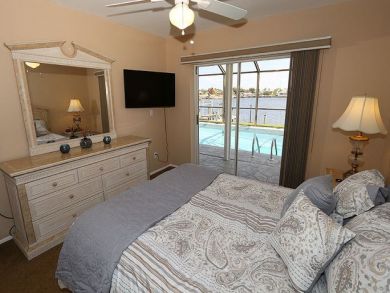 Cape Coral Vacation Rental Available Today