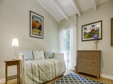 Amazing Updated 2 Bedroom Condo in Solana Beach