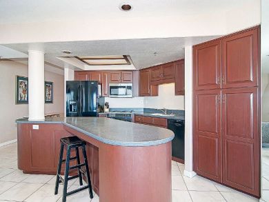 San Diego Beach Communities North Condo 911643