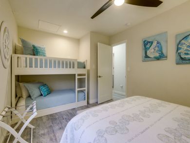 Luxury 3 Bedroom Home Rental in Mission Beach