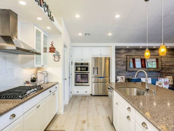 Charming 3 Bedroom Home Rental in Palm Desert California