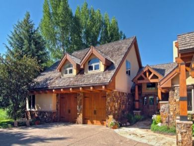 Arrowhead 4 Bedroom Home Rental