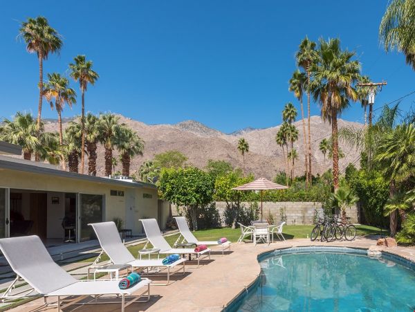 Luxury Palm Springs Rental Home with Pool Upscale Great Rate