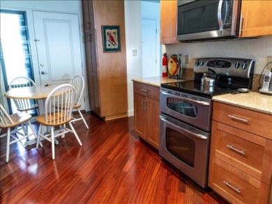 Longboat Key Vacation Condo with Views of the Gulf of Mexico