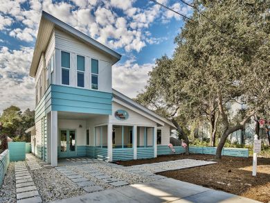 Luxury 4 Bedroom Home in Destin Private Pool Walk to Beach