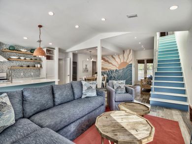Luxury 4 Bedroom Home in Destin Private Pool Walk to Beach