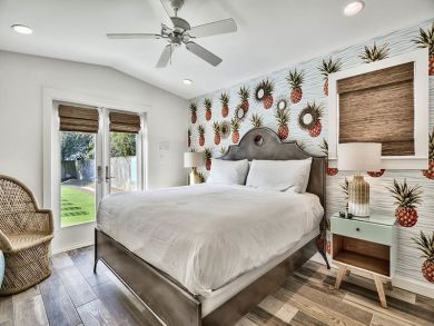 Luxury 4 Bedroom Home in Destin Private Pool Walk to Beach
