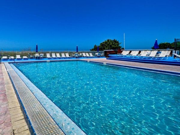 Indian Rocks 3 Bedroom Beachfront Condo Great Gulf Views