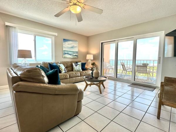 Indian Rocks 3 Bedroom Beachfront Condo Great Gulf Views