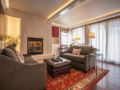 Vail 4 Bedroom Condo Rental Lionshead 150 yards to Gondola.