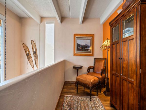 Majestic Mountain Views 4 Bedroom Vail Vacation Condo