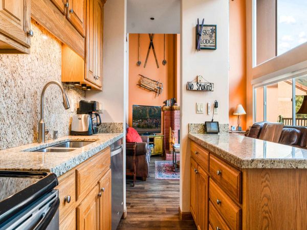 Majestic Mountain Views 4 Bedroom Vail Vacation Condo