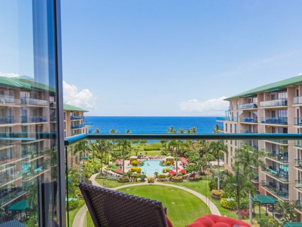Amazing Deluxe View Condo in Kaanapali