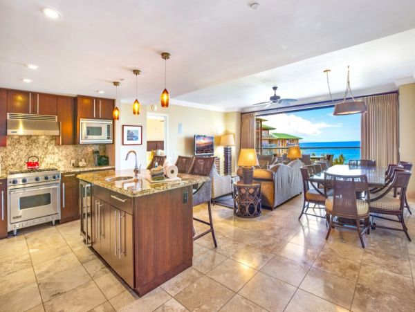Amazing Deluxe View Condo in Kaanapali