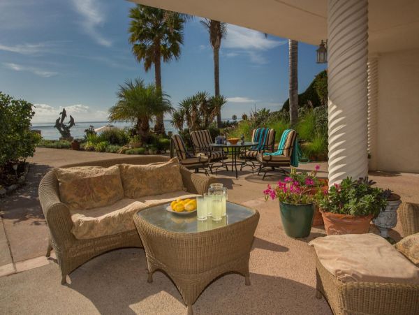 Six Bedroom Vacation Home with Panoramic Ocean Views