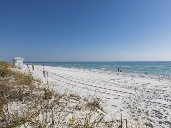 Enjoy this Beach Retreat in Frangista Beach Florida