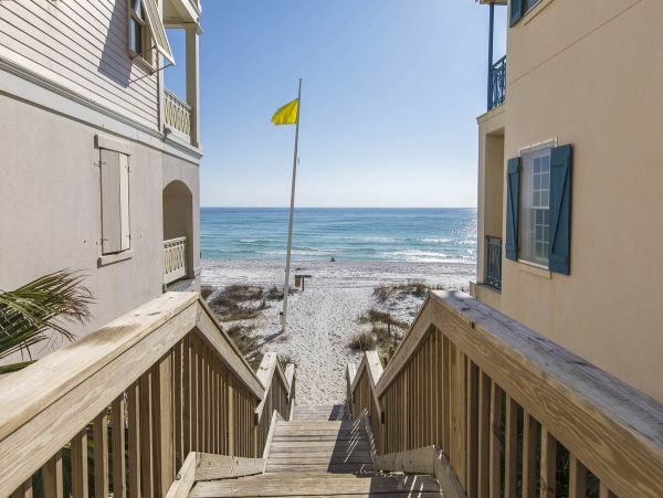 Enjoy this Beach Retreat in Frangista Beach Florida