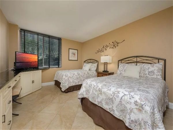 Siesta Key Vacation Condo Renatls