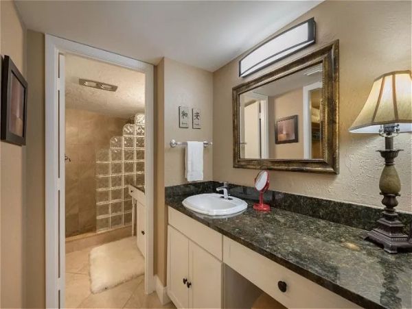 Siesta Key Vacation Condo Renatls