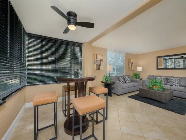 Siesta Key Vacation Condo Renatls
