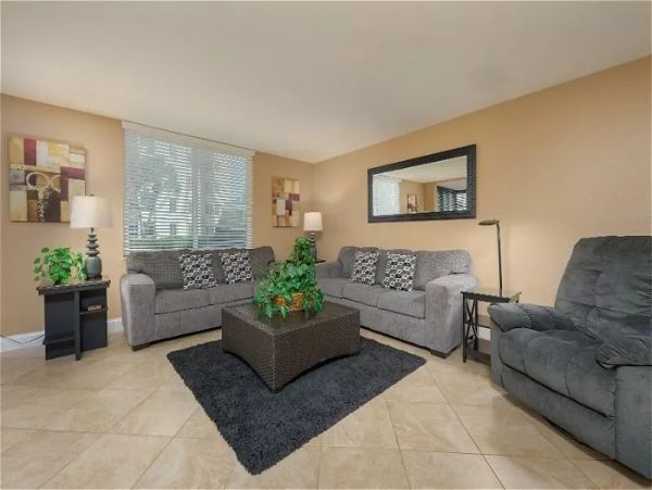 Siesta Key Vacation Condo Renatls