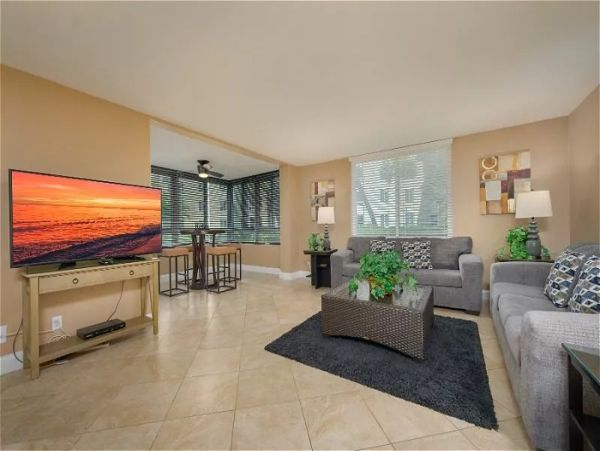 Siesta Key Vacation Condo Renatls