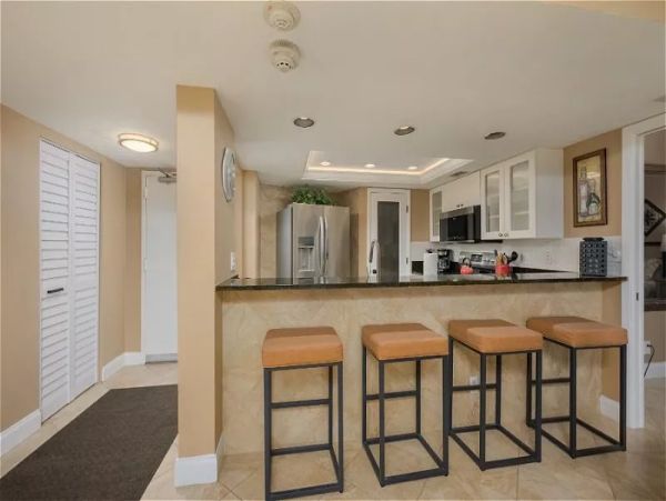 Siesta Key Vacation Condo Renatls