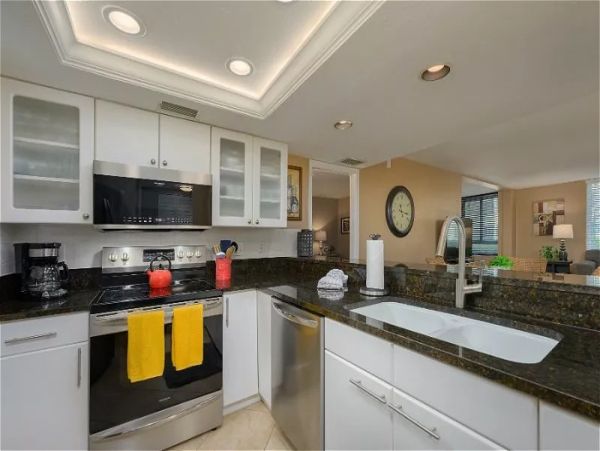 Siesta Key Vacation Condo Renatls